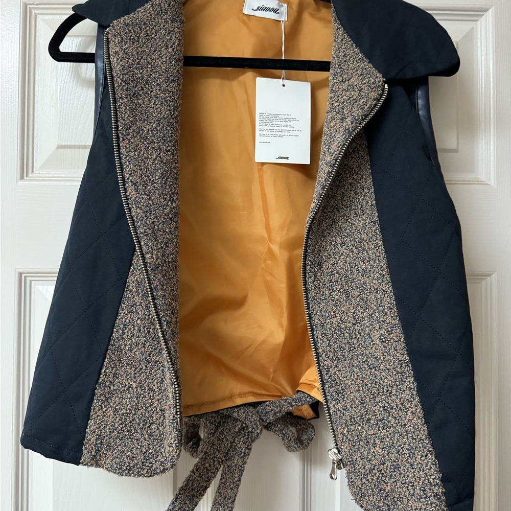 Sinoon Vase Vest - navy